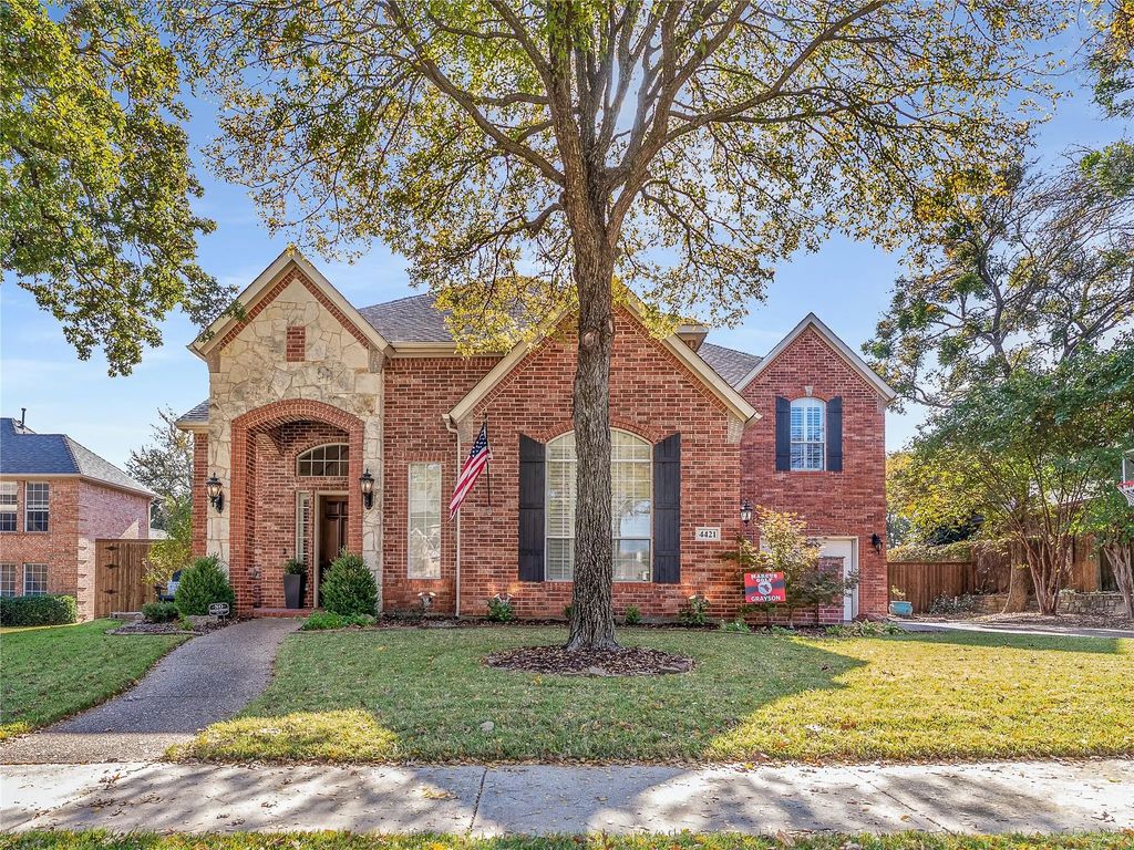 4421 Manor Way, Flower Mound