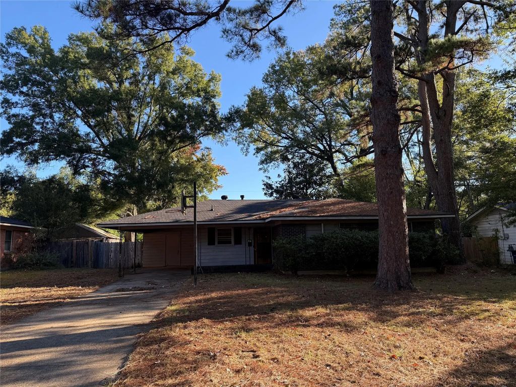 9033 Hilton Drive, Shreveport