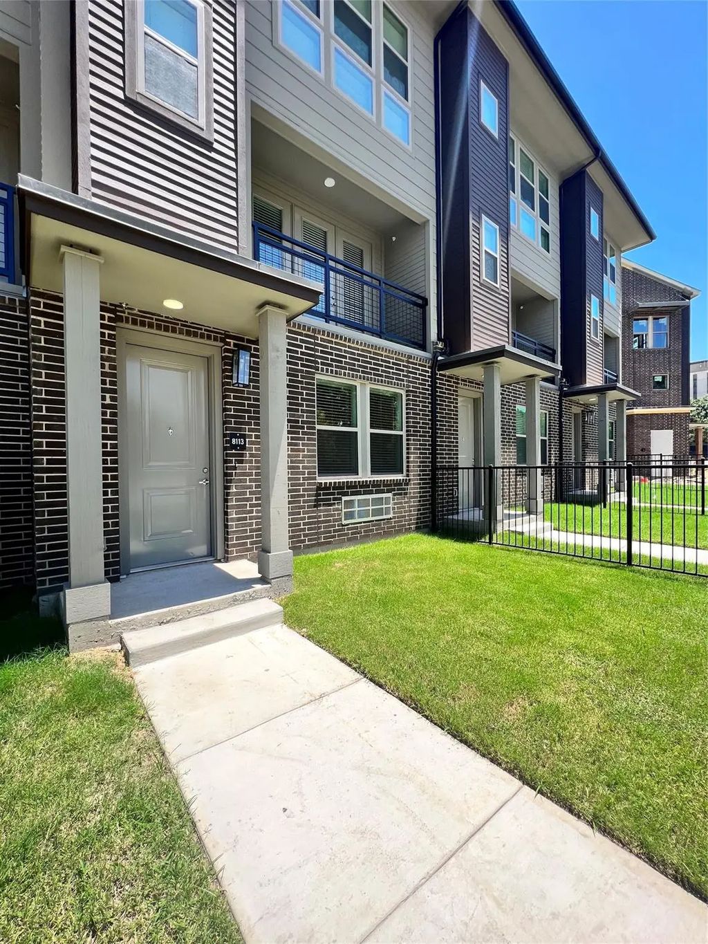 4020 Mcewen Road 8115, Farmers Branch