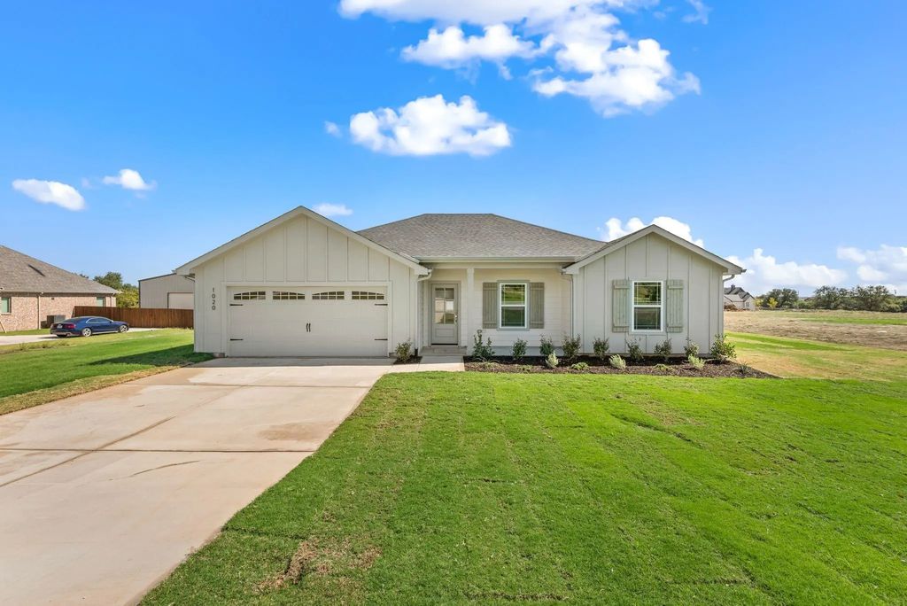 1020 Gatlin Circle, Springtown