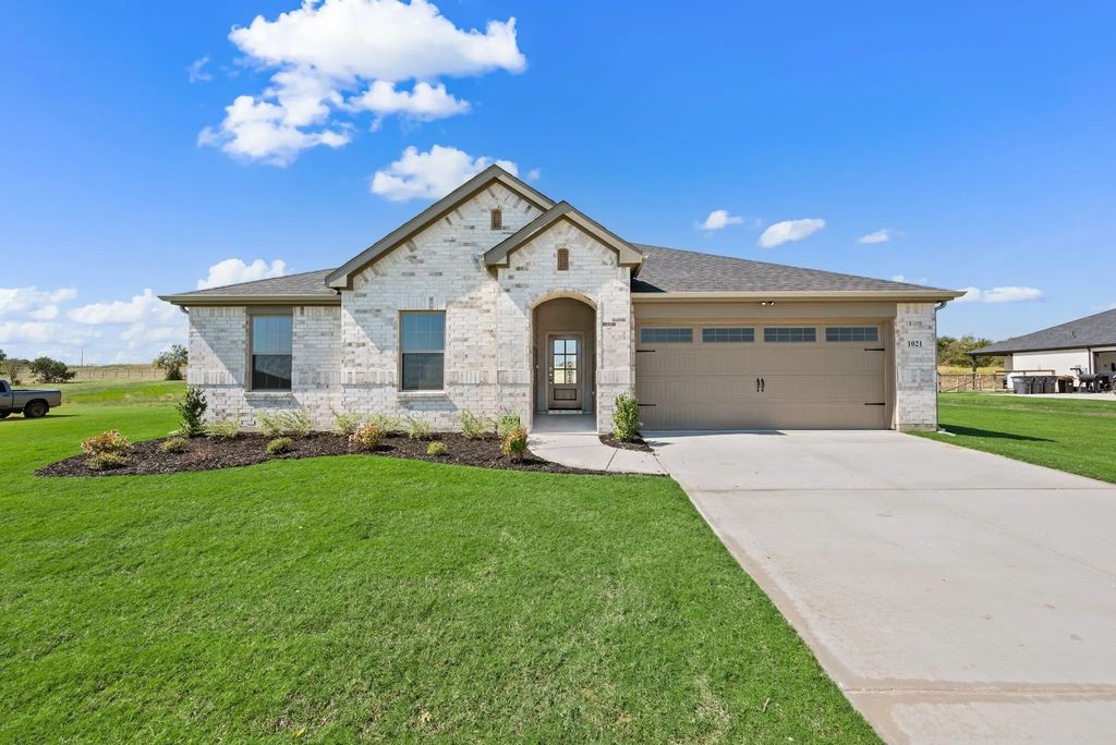 1021 Gatlin Circle, Springtown