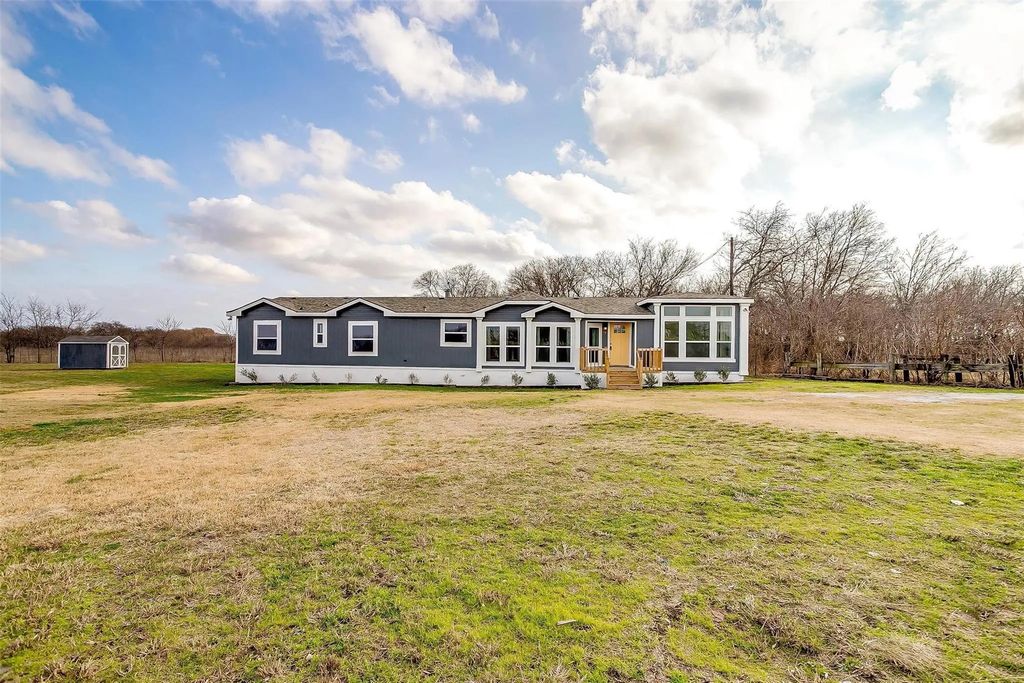4174 Fm 67, Grandview