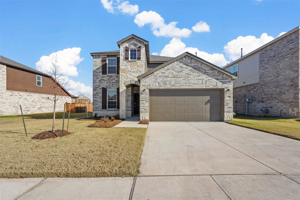 606 Agarita Way, Princeton