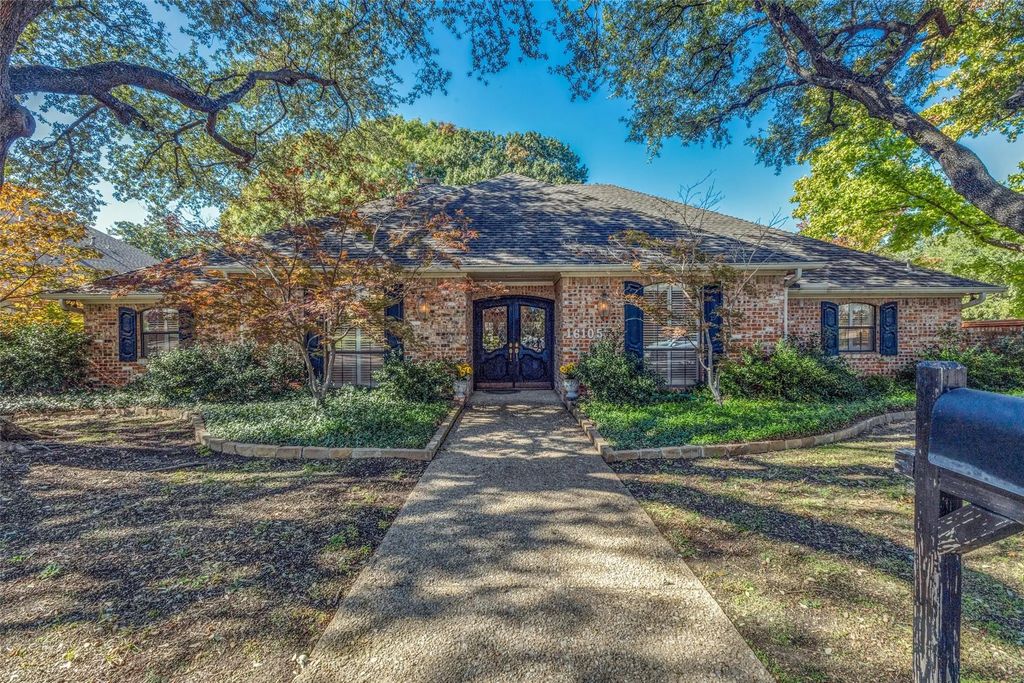 16105 Red Cedar Trail, Dallas