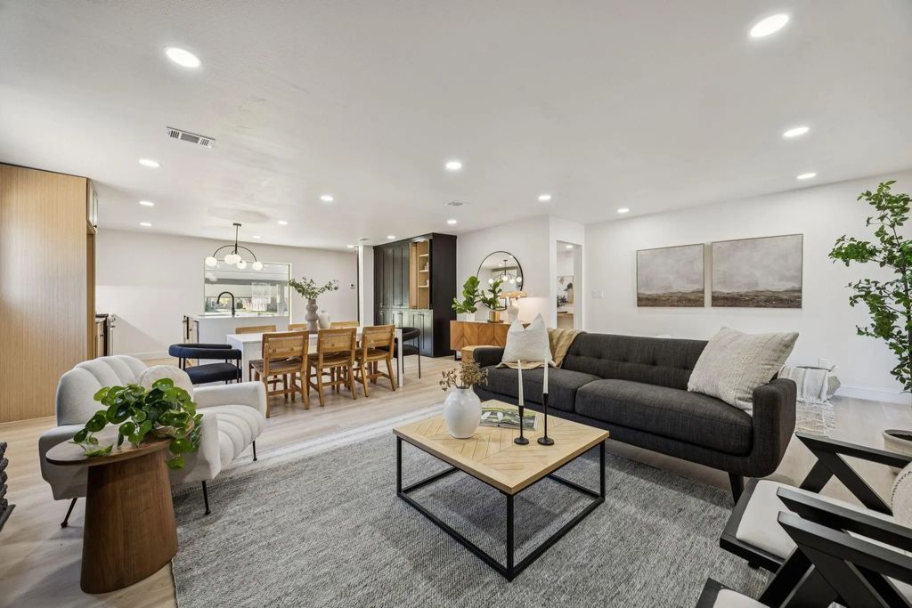 3115 Whirlaway Road, Dallas