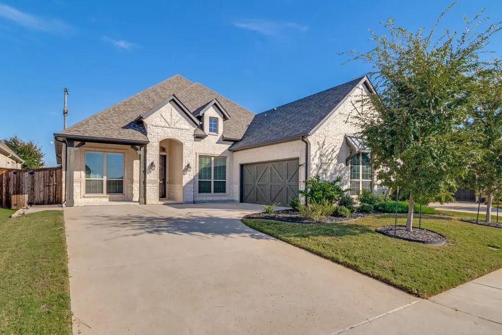 1714 Waneta Drive, Rockwall