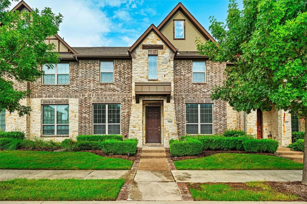 3920 Canton Jade Way, Arlington