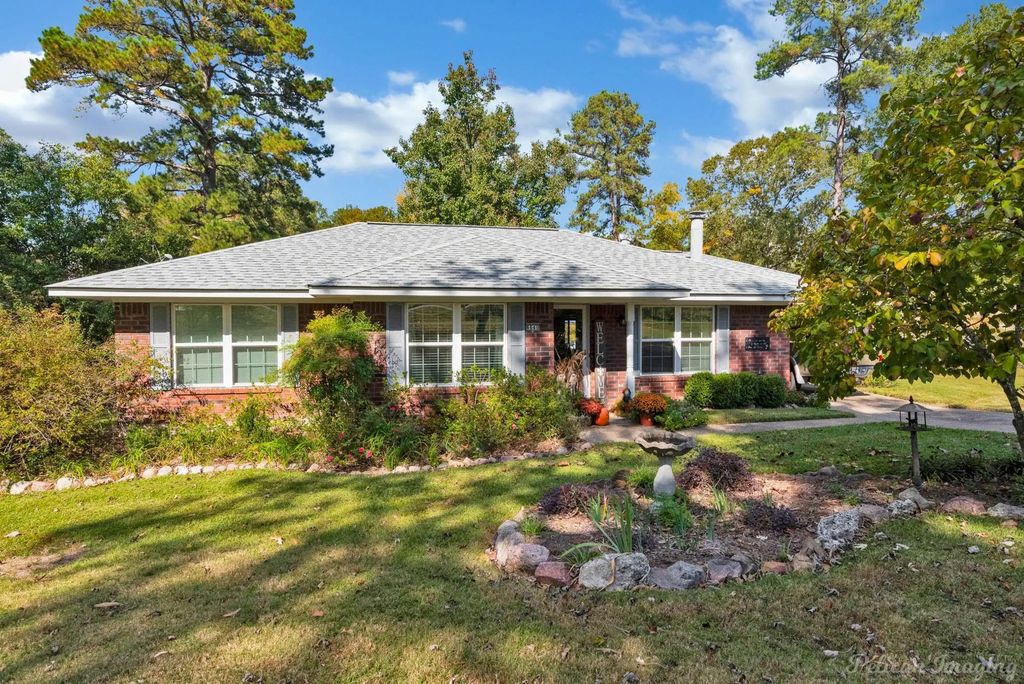 6640 Evelyn Drive, Blanchard