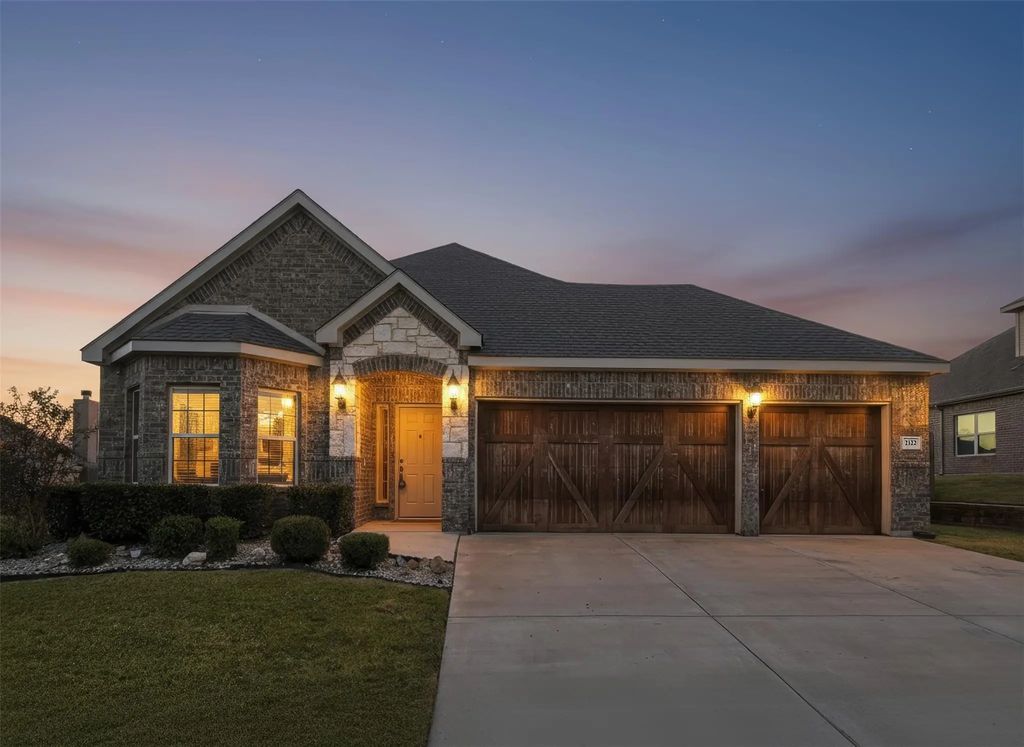 2122 Louis Trail, Weatherford