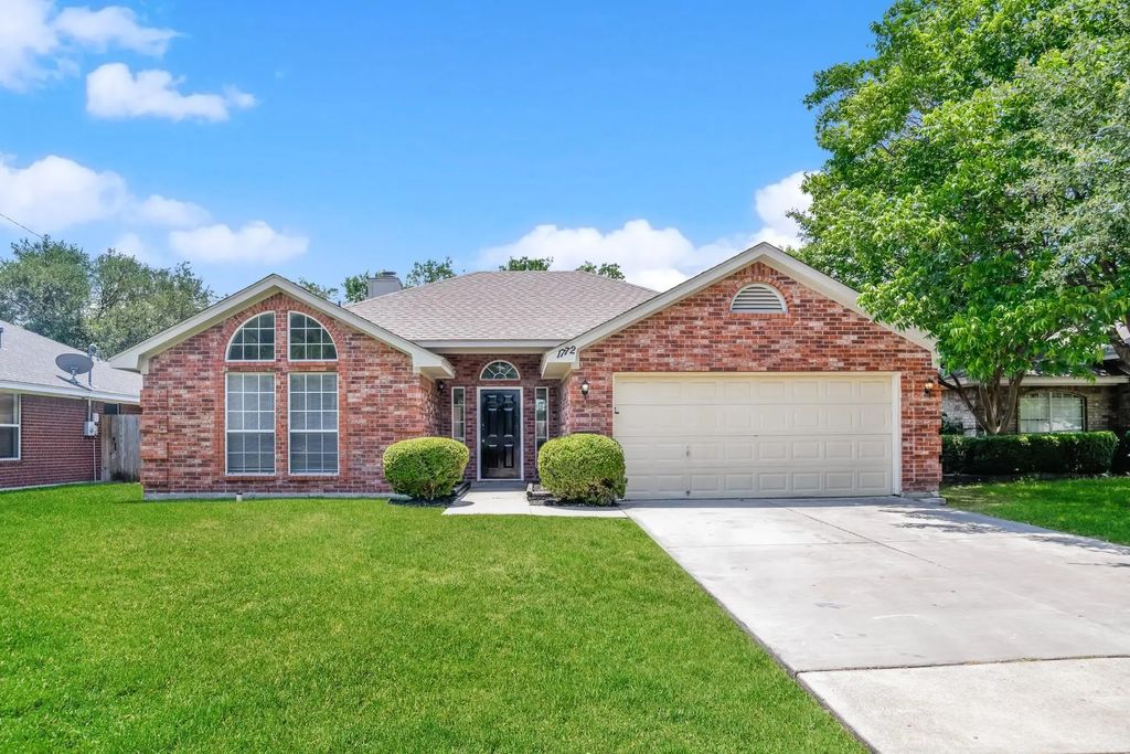 1772 Independence Road, Blue Mound