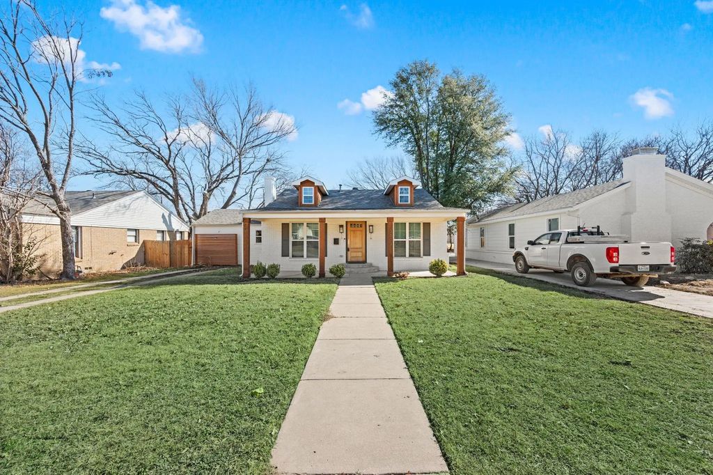 3809 Carolyn Road, Fort Worth