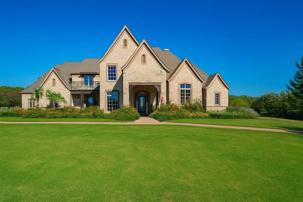 3400 Sundance Court, Granbury