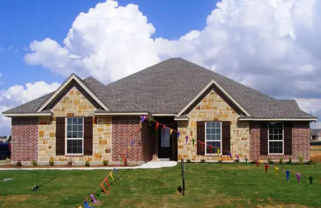 2705 Random Court, Granbury