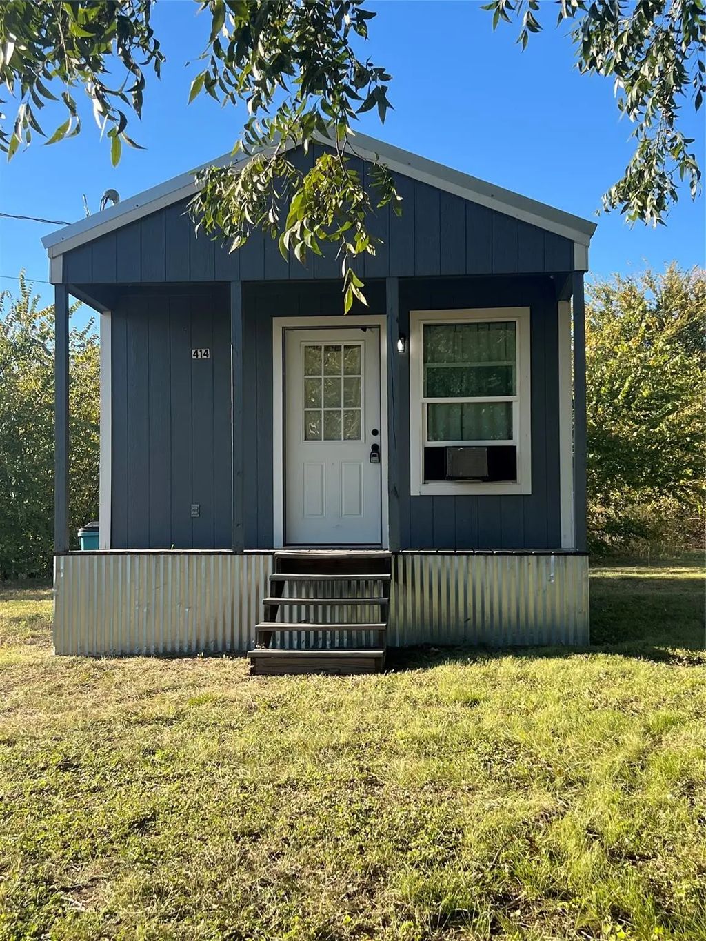 414 Cowan Street, Bowie
