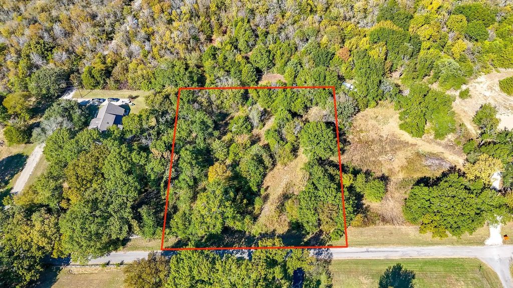 Lot 2 Nw County Road 0015, Corsicana