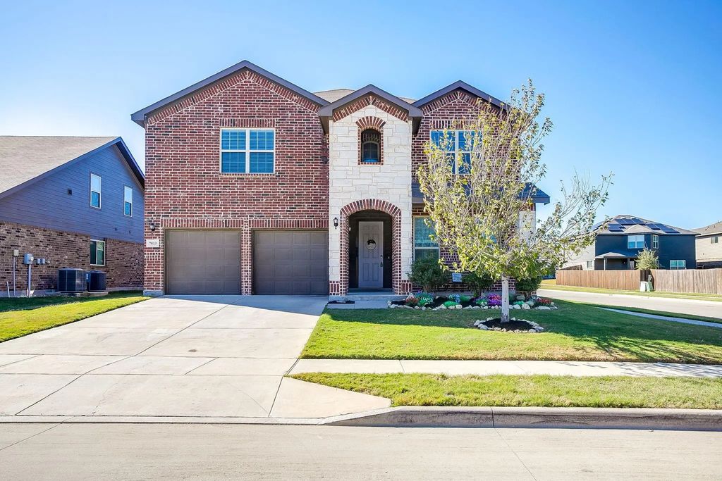 7813 Boat Wind Road, Fort Worth