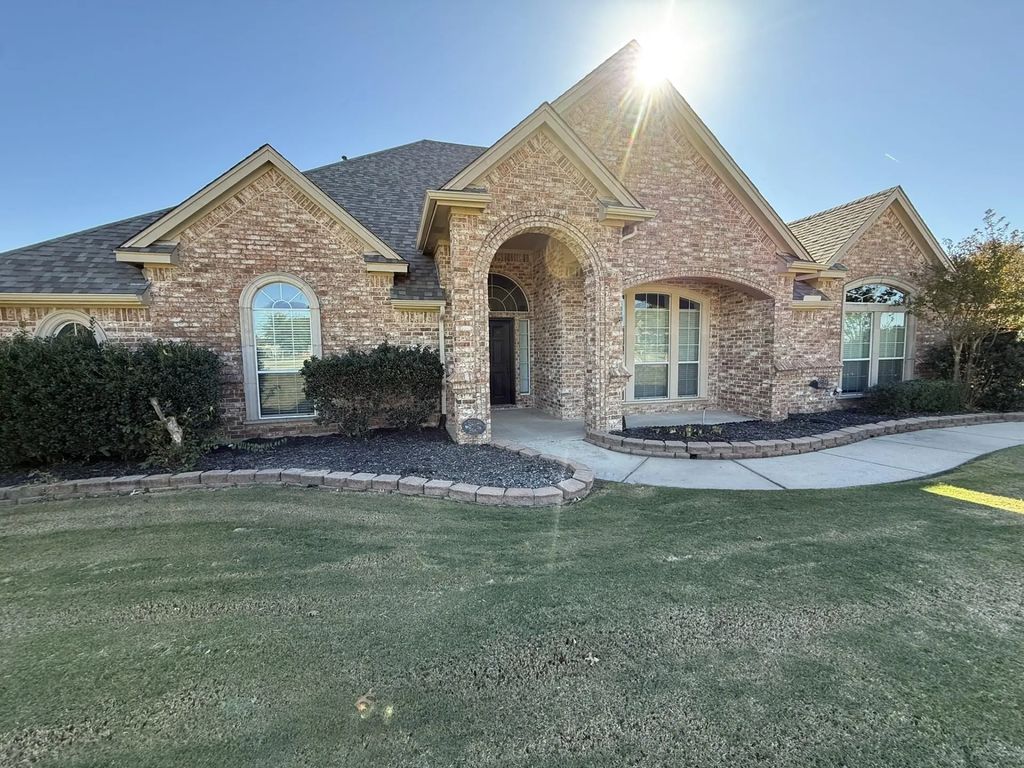717 Lonesome Prairie Trail, Haslet