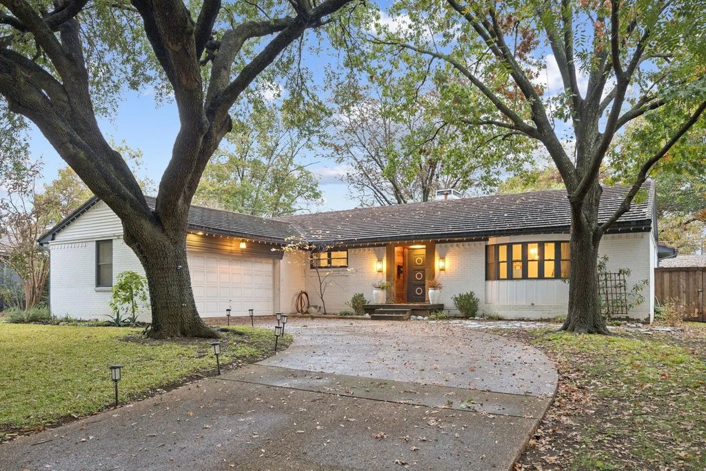10017 Medlock Drive, Dallas