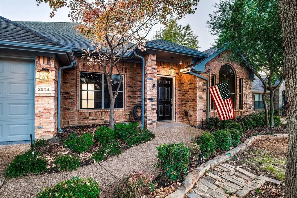 2504 Whetstone Drive, Corinth