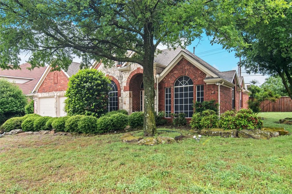 621 Candle Meadow Boulevard, DeSoto