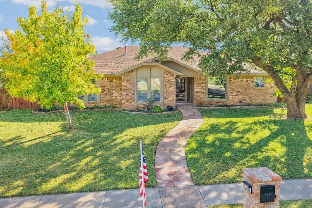 3208 Citadel Drive, Plano