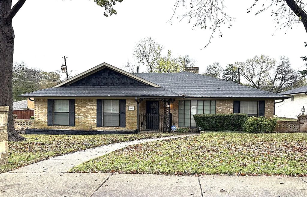 3042 Kiestridge Drive, Dallas