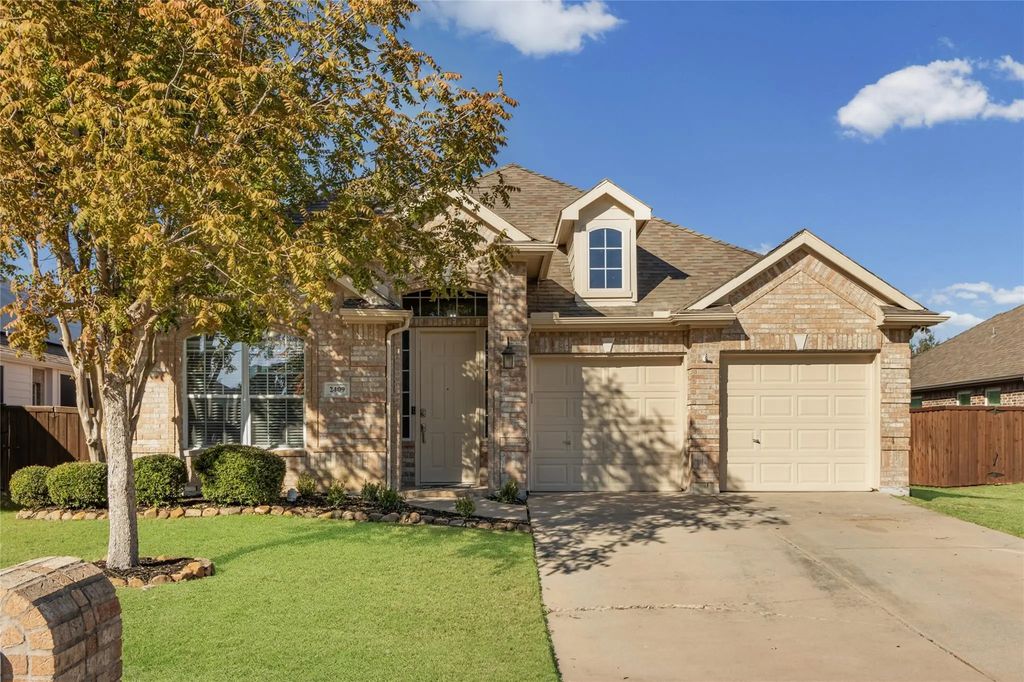 2409 Foxwood Lane, Little Elm