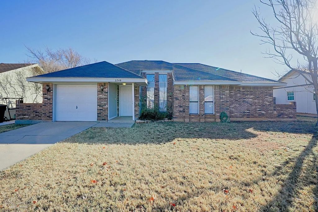 3749 Radcliff Road, Abilene