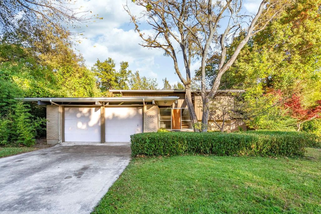 7320 Walling Lane, Dallas