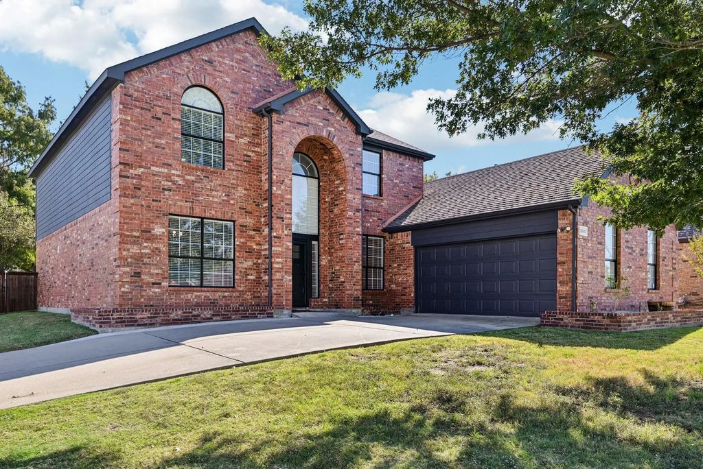 3840 Overlook Court, The Colony