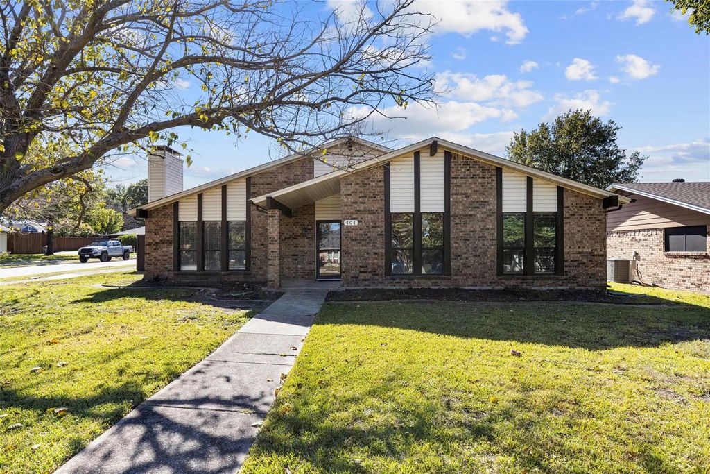 401 Willow Way, Wylie