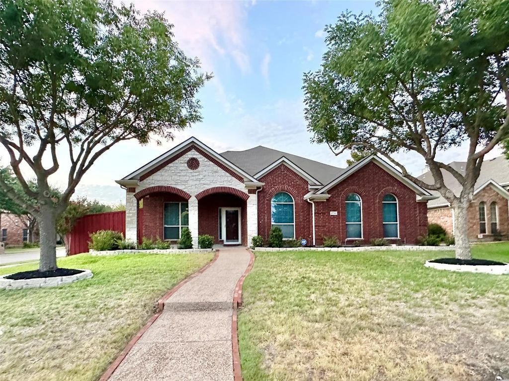 9708 Grassland Drive, Frisco