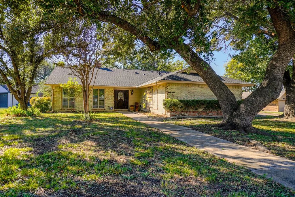 3100 Softwind Trail, Fort Worth