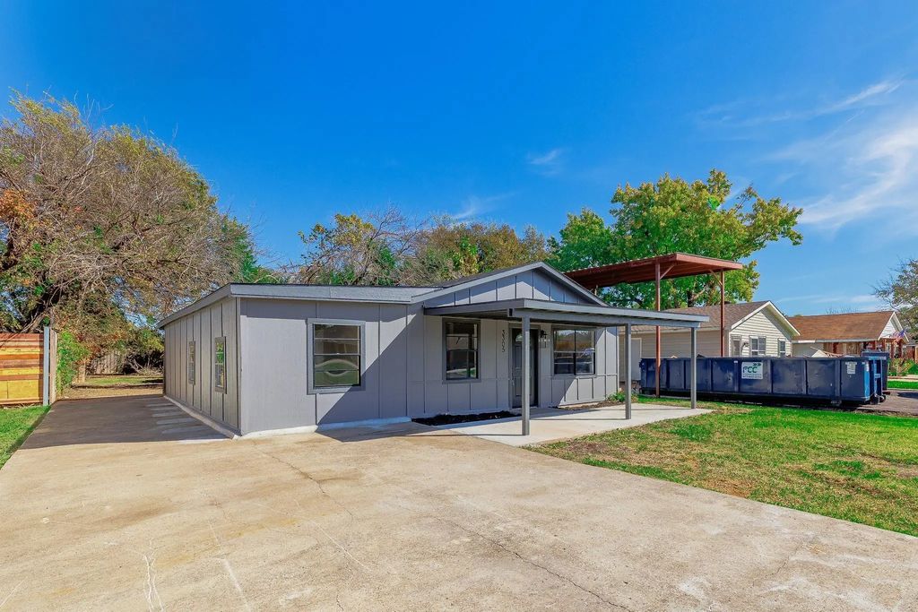 3305 Elm Grove Road, Rowlett