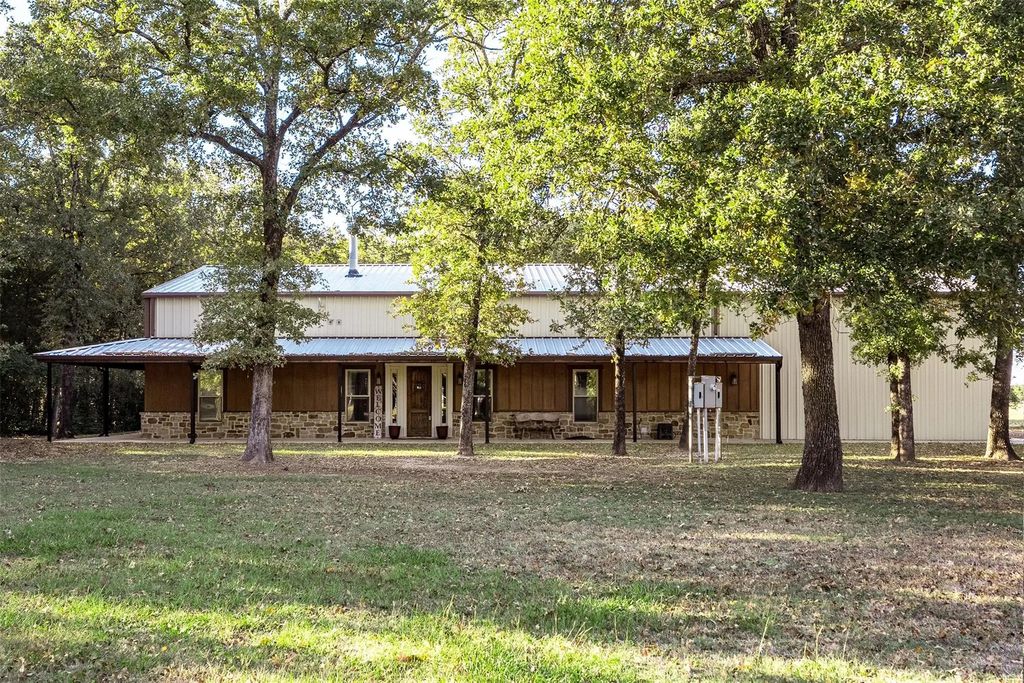 16006 County Road 4008, Mabank