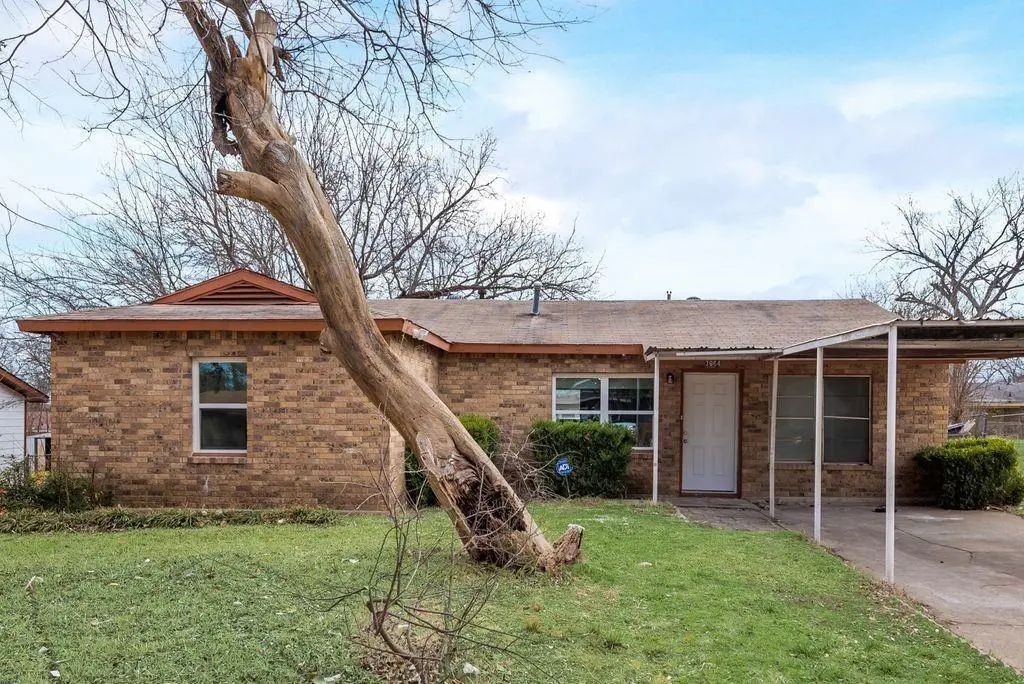 3864 Castle Hills Drive, Dallas