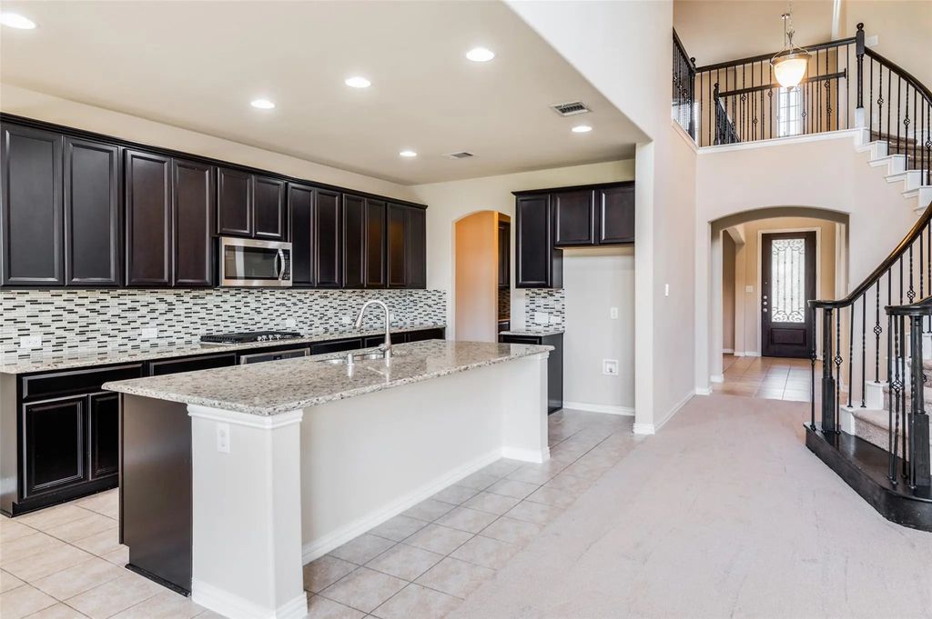 2409 Shenfield Drive, McKinney