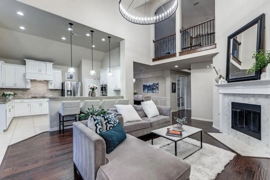 1080 Chestnut Drive, Frisco