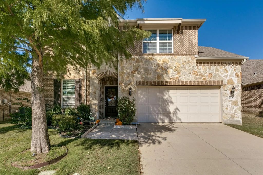 2693 Yacht Club Drive, Lewisville
