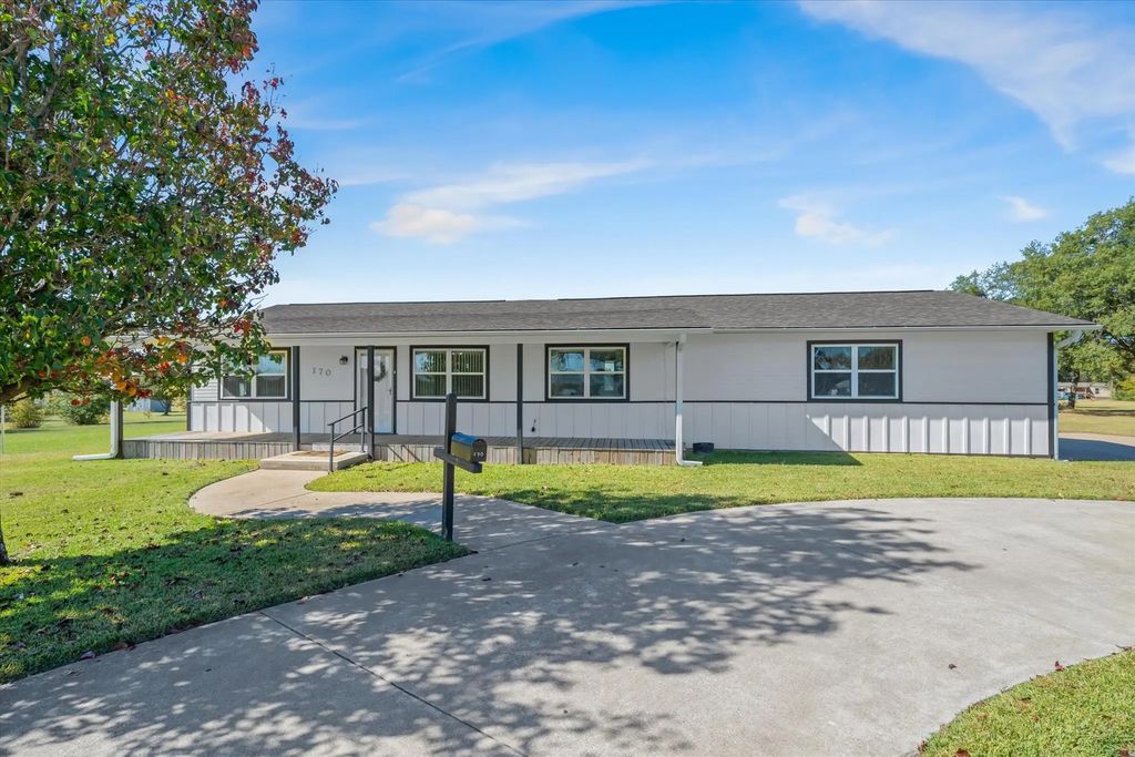 170 Vz County Road 3225, Wills Point