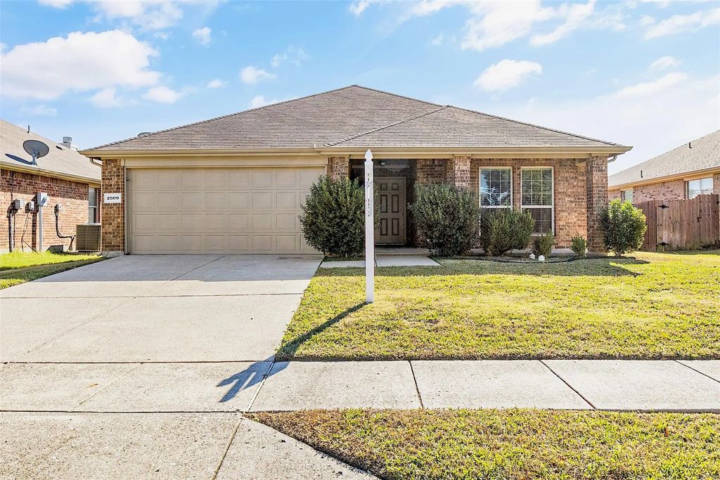 2909 Marsha Lane, Royse City
