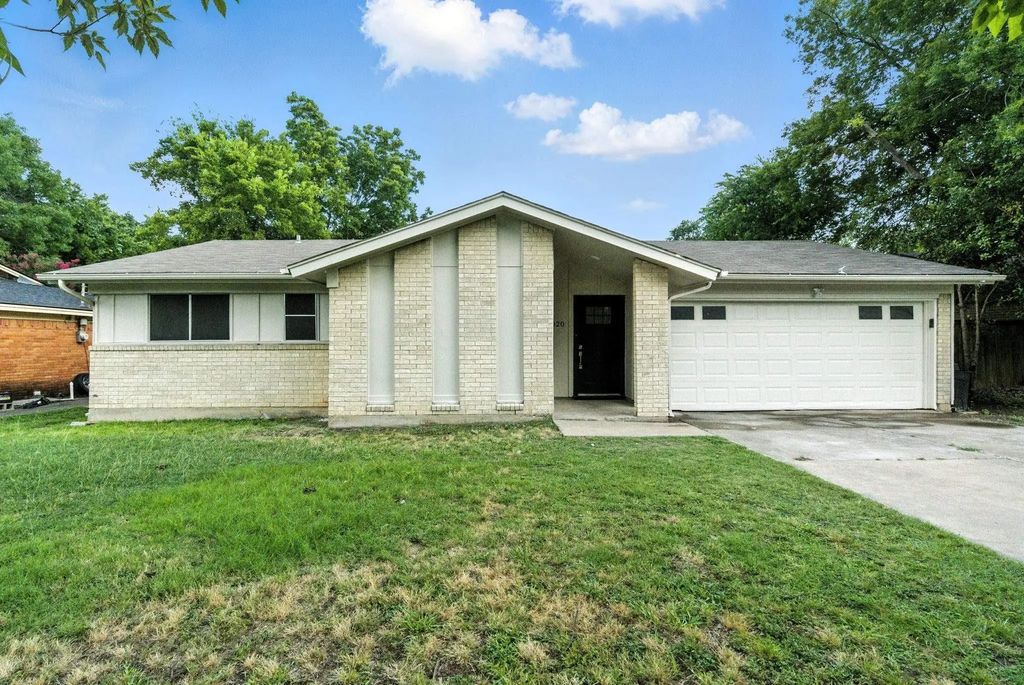 8020 Cross Drive, North Richland Hills