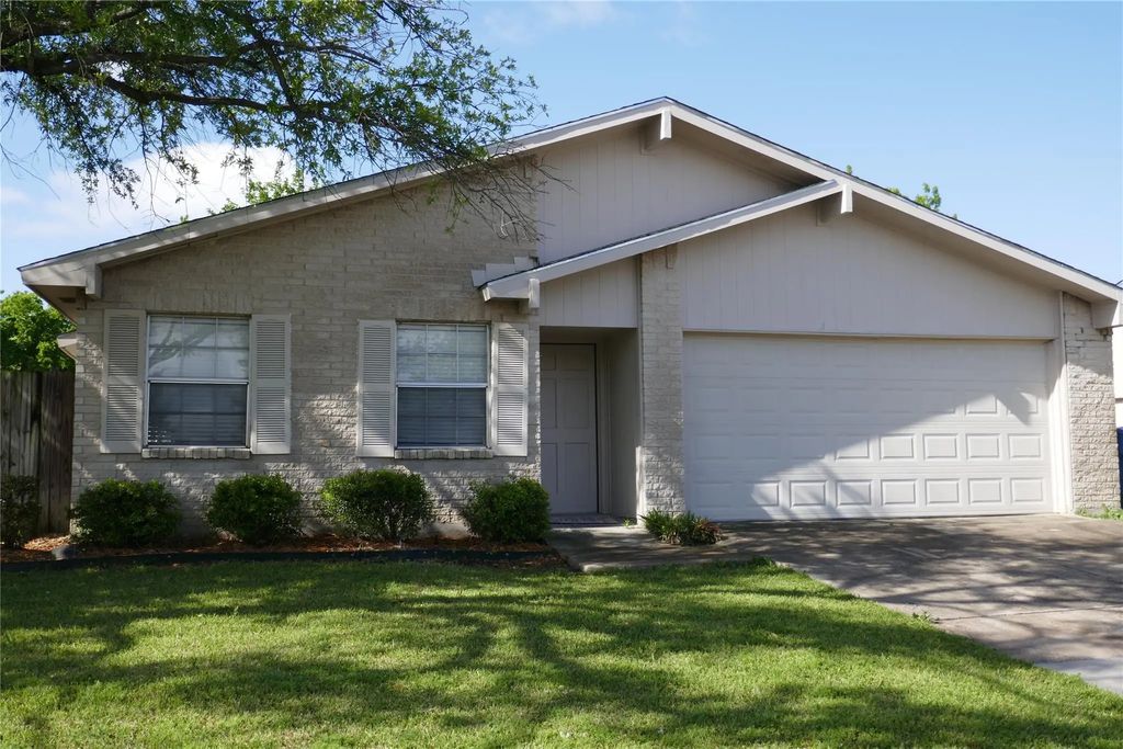 2008 Meadfoot Road, Carrollton