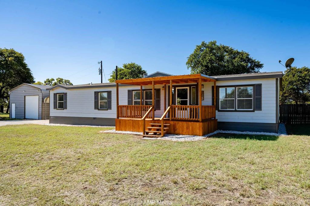 8691 Us Highway 277 S, Hawley