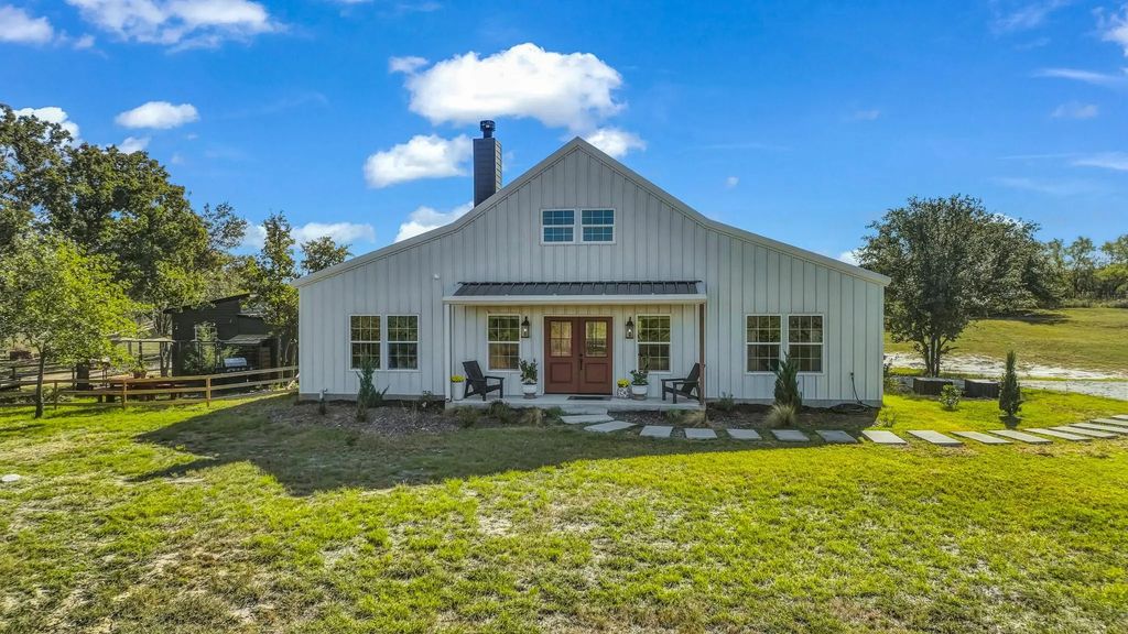 150 Cherokee Trail, Springtown