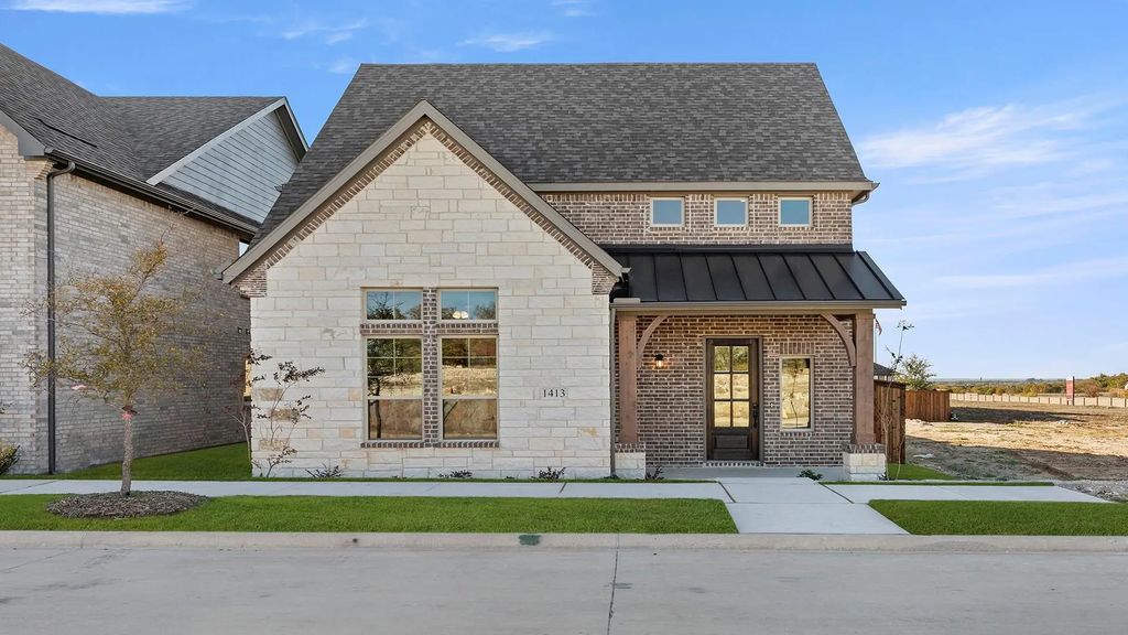 1413 Tipperary Drive, Celina