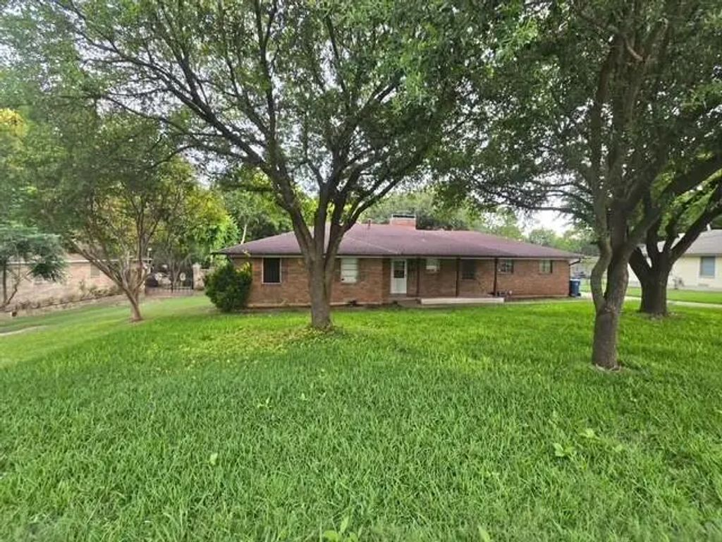 106 Jefferson Avenue, DeSoto