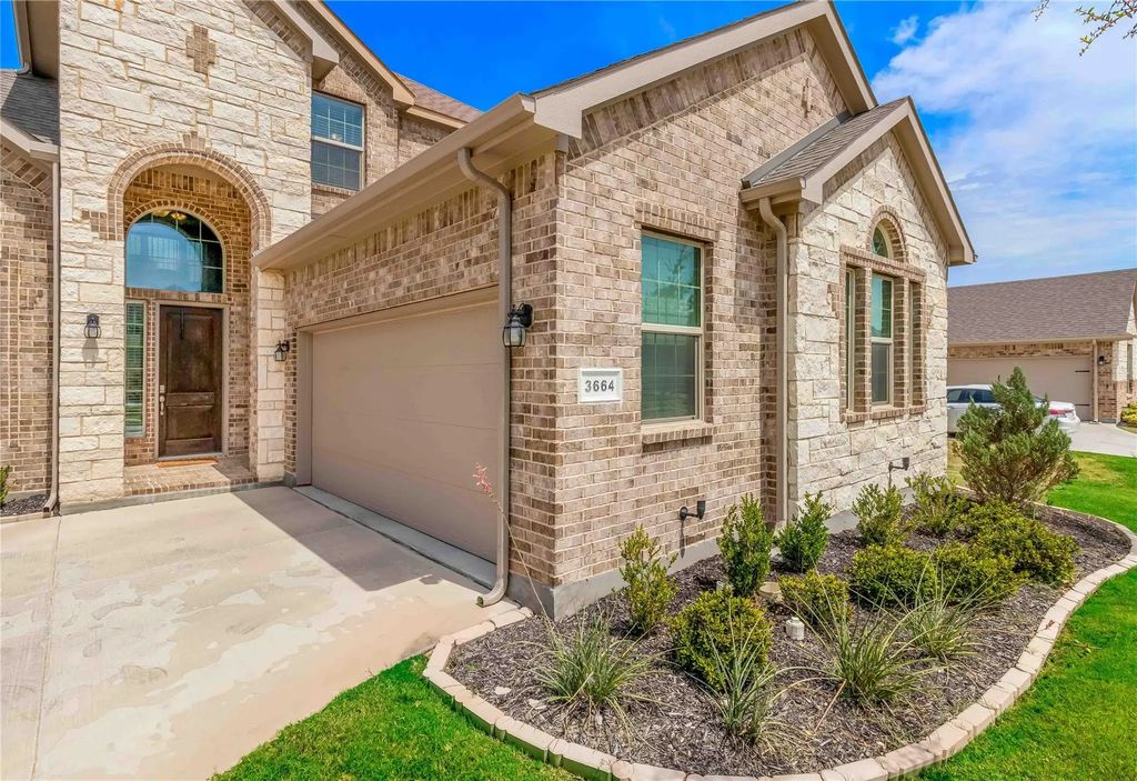 3664 Rolling Meadows Drive, Grand Prairie