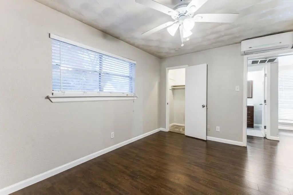 811 Skillman Street 105, Dallas