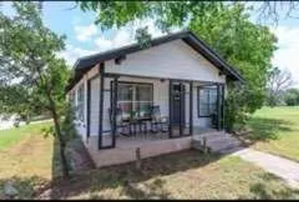 2341 Walnut Street, Abilene